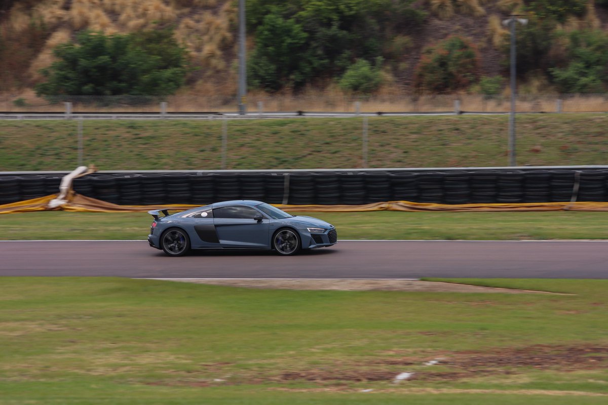 Mimas Motoring tweet media