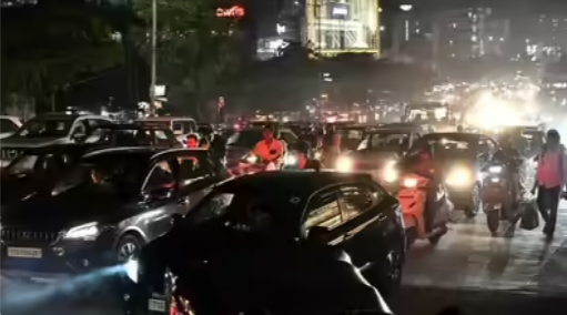 The Kothaguda-Kondapur flyover junction in the IT corridor is the place to visit to get a firsthand experience of the traffic situation in Hyderabad. 
The flyover, inaugurated by the then municipal administration and urban development (MA&amp;UD) minister KT Rama Rao in Jan 2023, was