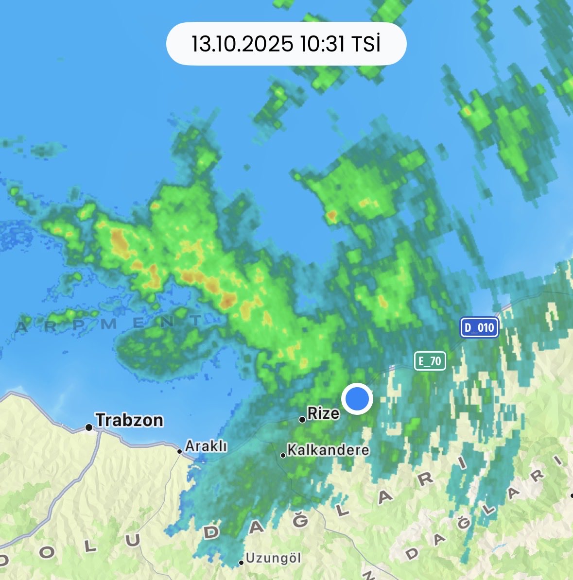 Anlık Doğu Karadeniz radar
Yağış hafif şekilde devam ediyor
Deniz üzerindeki kütle doğuya doğru gidiyor
