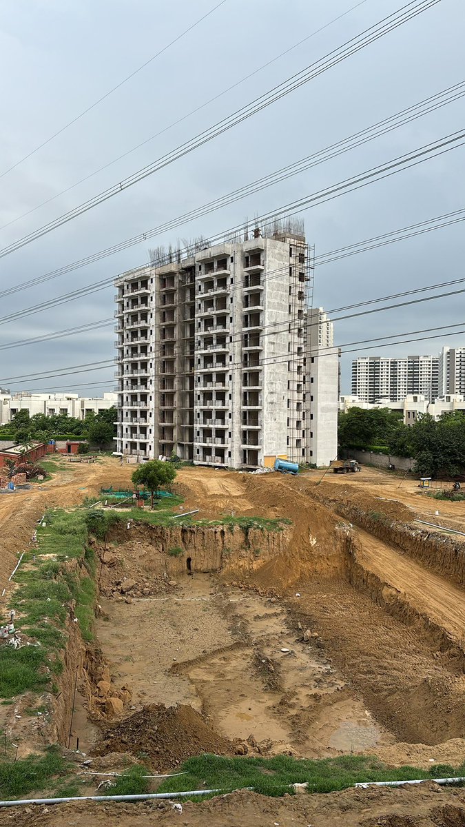 BuyersOsb's tweet photo. Haryana Affordable Housing Scheme- Haryana Governments is sleeping. @BJP4Haryana Big Scam and No accountability by @NayabSainiBJP government. प्रधान मंत्री आवास योजना Scam by #SwarajSinghYadav of M/s #OceanSevenBuildtech pvt ltd. @cmohry @PMOIndia @mlkhattar Projects stalled. Not completed after launch in 2016. #HRERA ggm disposes Suomotto without any action against defaulting bldr. Allottees hard earned money in bldr pockets. No Action against bldr despite 3 FIRs by @DGPHaryana @police_haryana @gurgaonpolice. Kindly handover the project to @NBCC and get it completed at the earliest in interest of allottees. @CBIHeadquarters & @dir_ed @EOWDelhi please investigate the nexus of authorities, bldr & @AxisBank for siphoning of funds from Escrow accounts. Similar pattern found in #Navimumbai #Jaipur #Kotputli project by bldr since 2006.@TOIIndiaNews @htTweets @ndtvindia @ABPNews @DainikBhaskar @DAINIKJAGRANdel @punjabkesari @Live_Hindustan @RSSorg @rssharyana @SVBHaryana
#YpurankumarIPS
#Haryananews