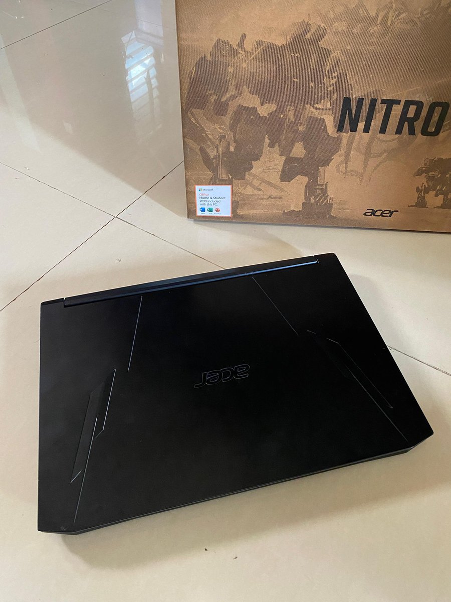 onyournaddd's tweet photo. WTS! 
Laptop ACER NITRO 5
Warna Hitam (Black)
Pembelian tahun 2021
Masih lengkap fullset

Processor IntelCore i5 - 11400H
Nvidia RTX 3050
SSD 512 GB
RAM 8 
Minuscamera harus di update 
Harga 8jt Nego
#zonauang #zonajajan #juallaptop #laptop https://t.co/NEoN2dJUTR
