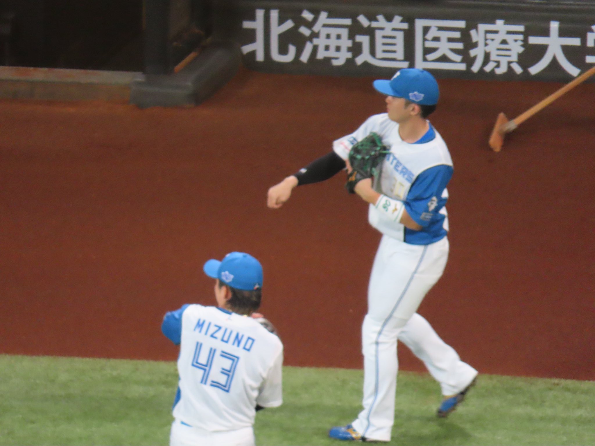 s*r様 谷内亮太選手直筆サインボール　引退試合　NPB公式球 s*r様 谷内亮太選手直筆サインボール 引退試合 NPB公式球 谷内