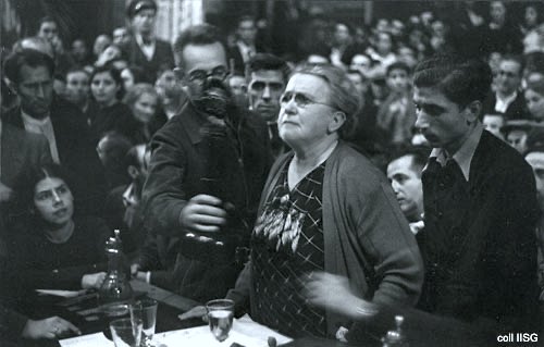 Civil_War_Spain's tweet image. Anarchist revolutionary Emma Goldman addressing a meeting of the CNT-FAI, Barcelona, 18 October 1936.