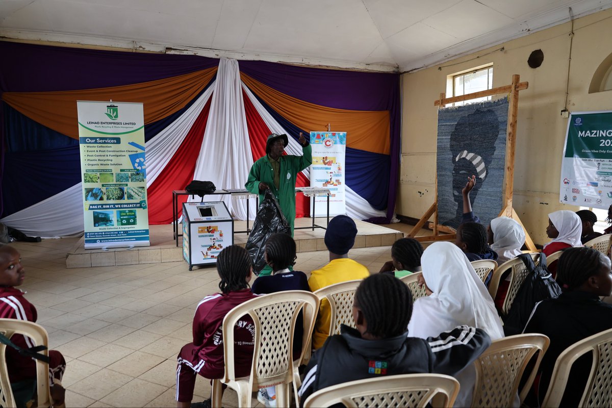 WasteSwift's tweet image. and reaffirmed our commitment to a cleaner, greener world. 

Every tree planted and every waste collected brings us closer to a sustainable future, one community at a time.

Visit WasteSwift.org

#WasteSwift #SmartWaste #TreePlantingDay #MazingiraDay #CleanUp