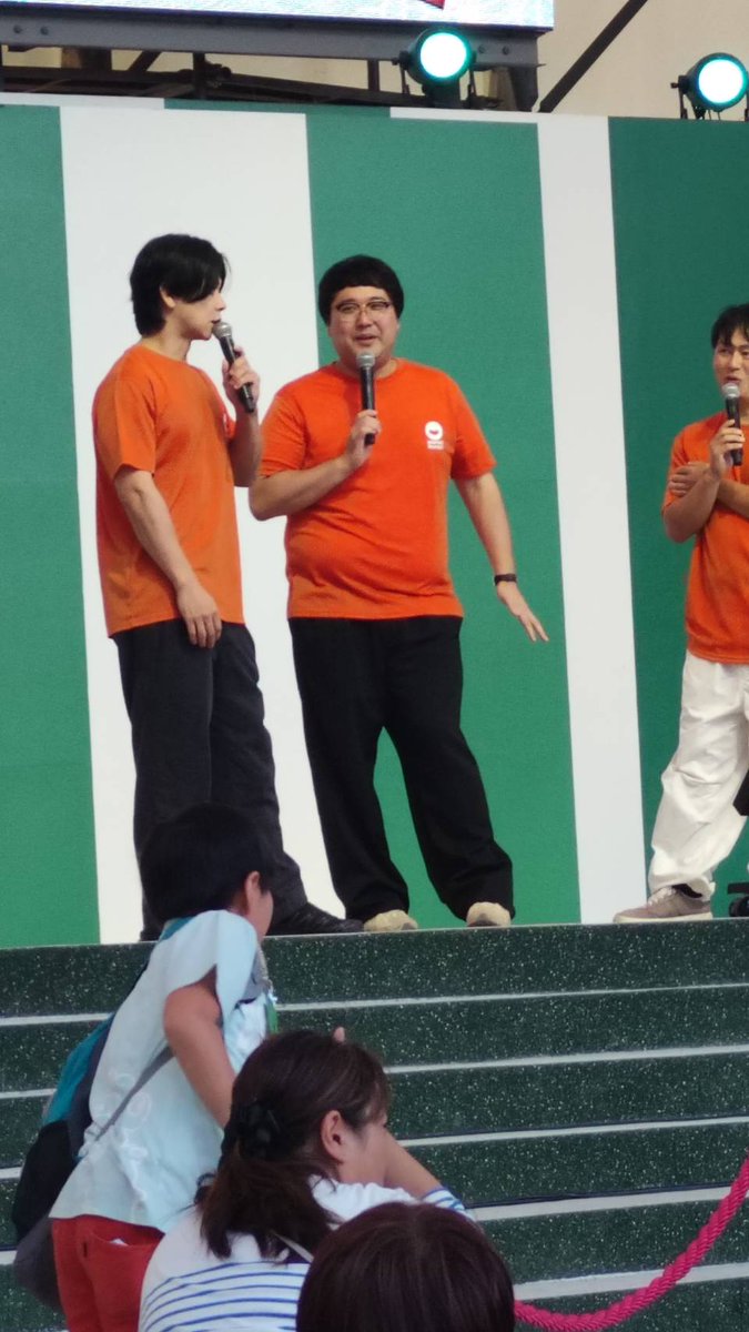 M1チャンピオンのマヂカルラブリーの１人が【ガリガリガリクソン】にしか見えん😎
#大阪関西万博2025
#よしもとパビリオン