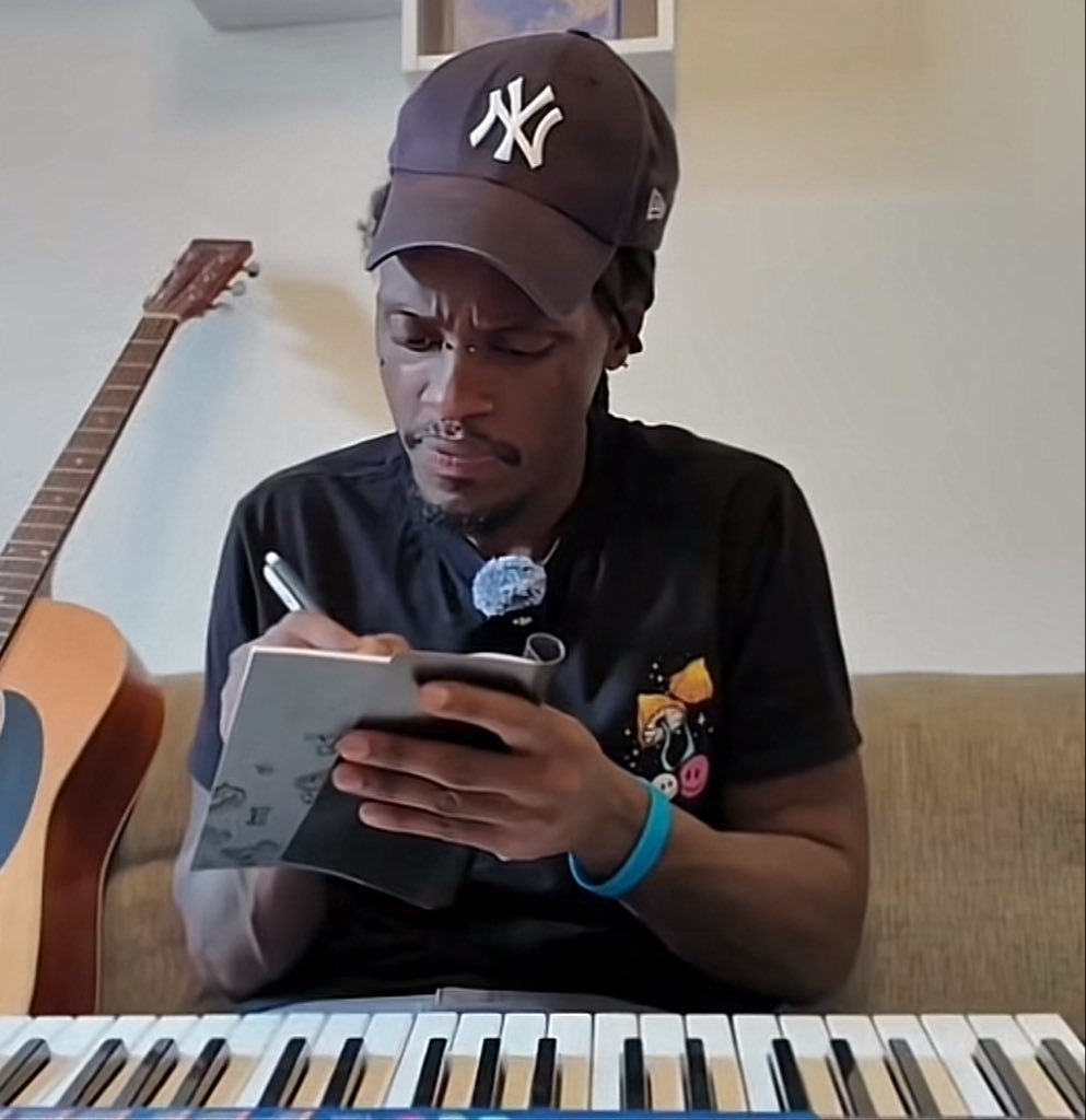 opolot_ronnie's tweet image. Since S.4 candidates are beginning exams today…..

What’s that subject you never failed even without reading ✍️