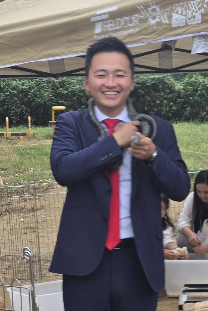 【ベビーな三連休】
三連休の最後はスポーツの日で締めくくりとなりました。
この週末は色々な方から政治に関する様々なご意見を賜り、政治への関心がいっそう高まっている実感を得るとともに、各種日程がギューっと詰まっておりベビーな三連休でした。