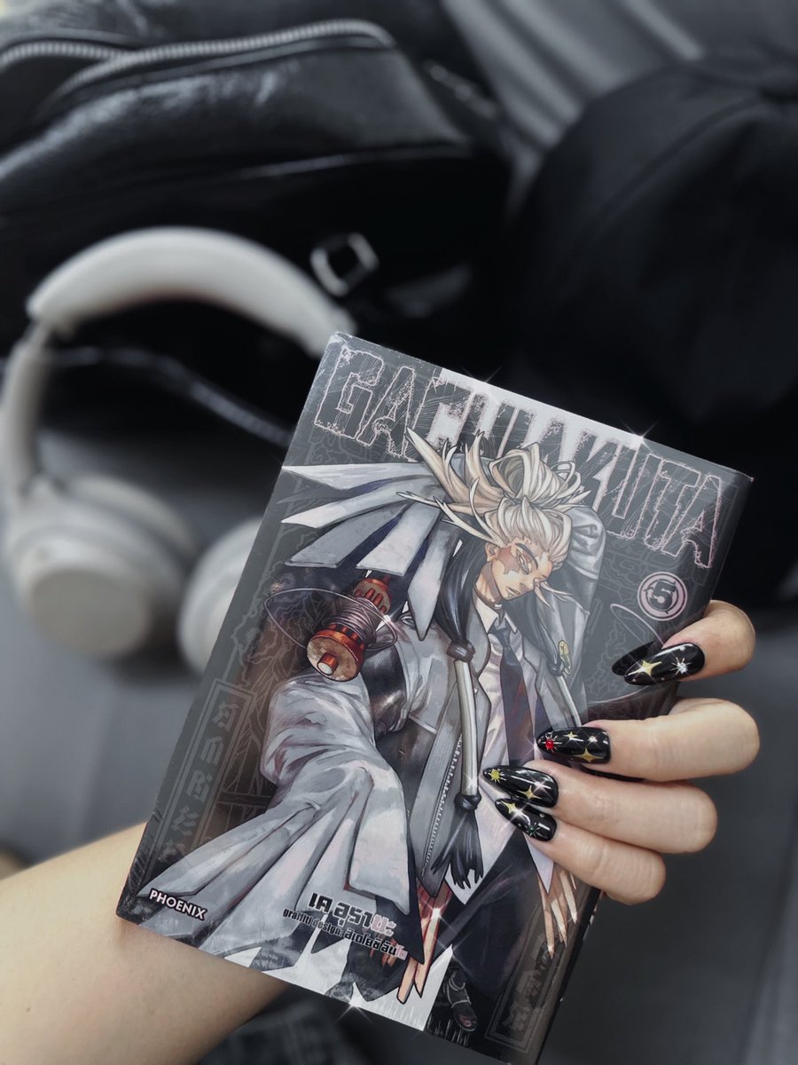 🖤💅
