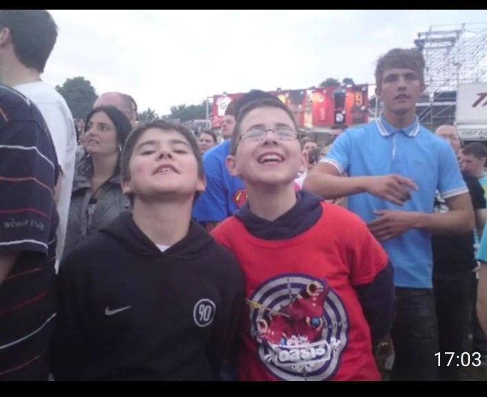 inawe101's tweet photo. @OasisMania Oasis slane 2009 Dublin 2025 https://t.co/OFbOjobAo2