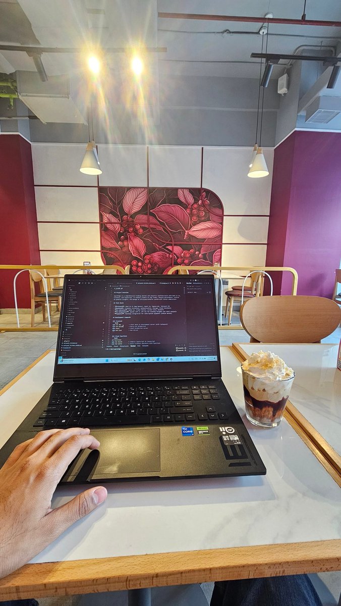 askwhykartik's tweet image. Today, I have no meetings. It&apos;s time to focus on code.