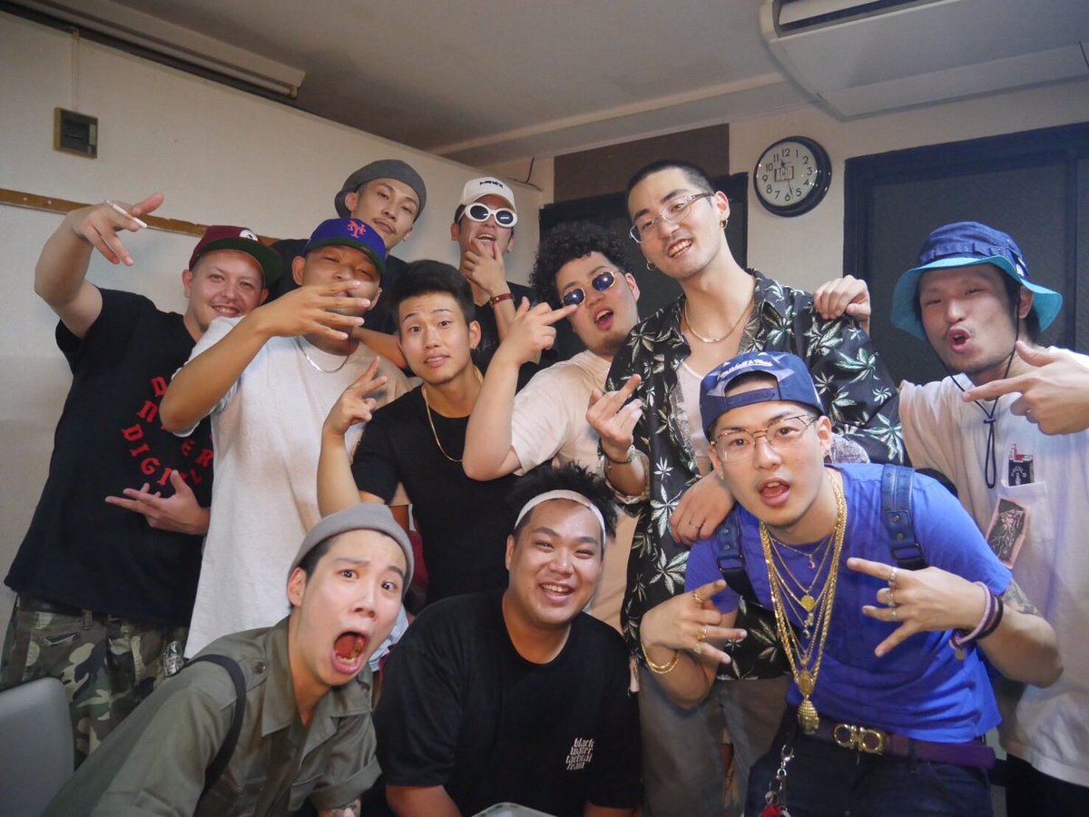 CzTiger__TR's tweet photo. 2018 Today 🔥🔥🔥
君たちは何人のアーティスト見つけられますか？ #history #teamtomodachi https://t.co/q9W3wHgUGo