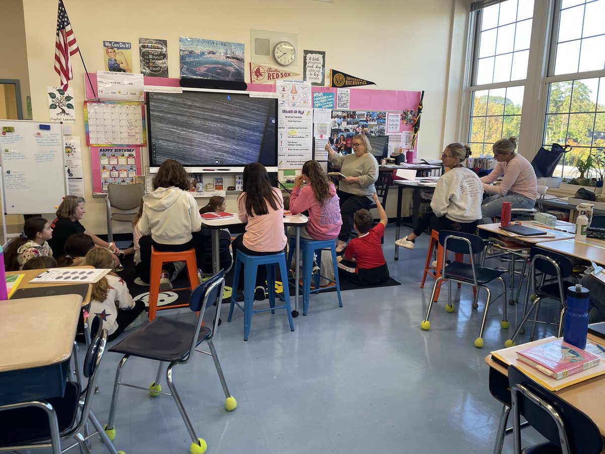 LaurenBird42's tweet image. #CosCobSchool staff engaging in #professionaldevelopment with new #writingunitsofstudy. #PurposefulPlanning @GPSDistrict
