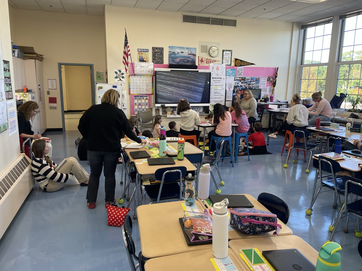 LaurenBird42's tweet image. #CosCobSchool staff engaging in #professionaldevelopment with new #writingunitsofstudy. #PurposefulPlanning @GPSDistrict