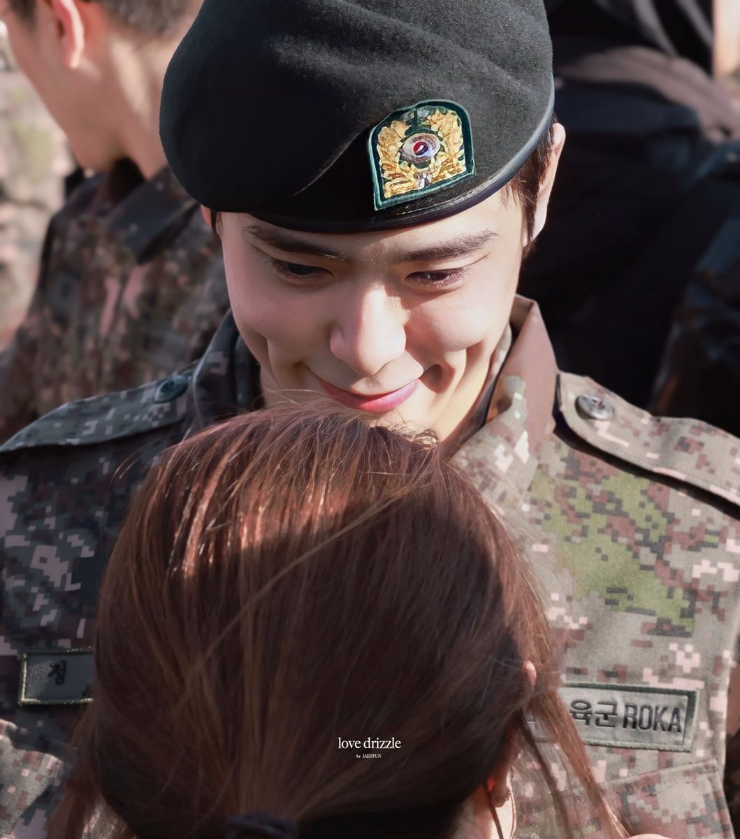 너이 𝓙 tweet media