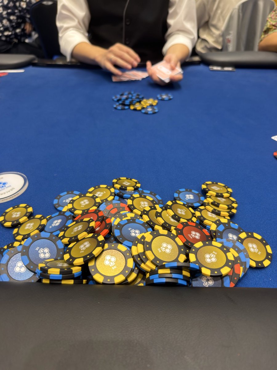 Kojis_poker's tweet photo. 無事10分遅れ🥲
10ゲーム DAY2
頑張ってきます✨
#JOPT #10種競技 #Mrmix https://t.co/HvHd1UhfFu