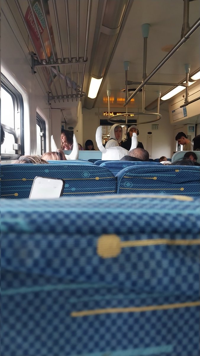 cyberfunk77's tweet image. De algún lado me sonaban