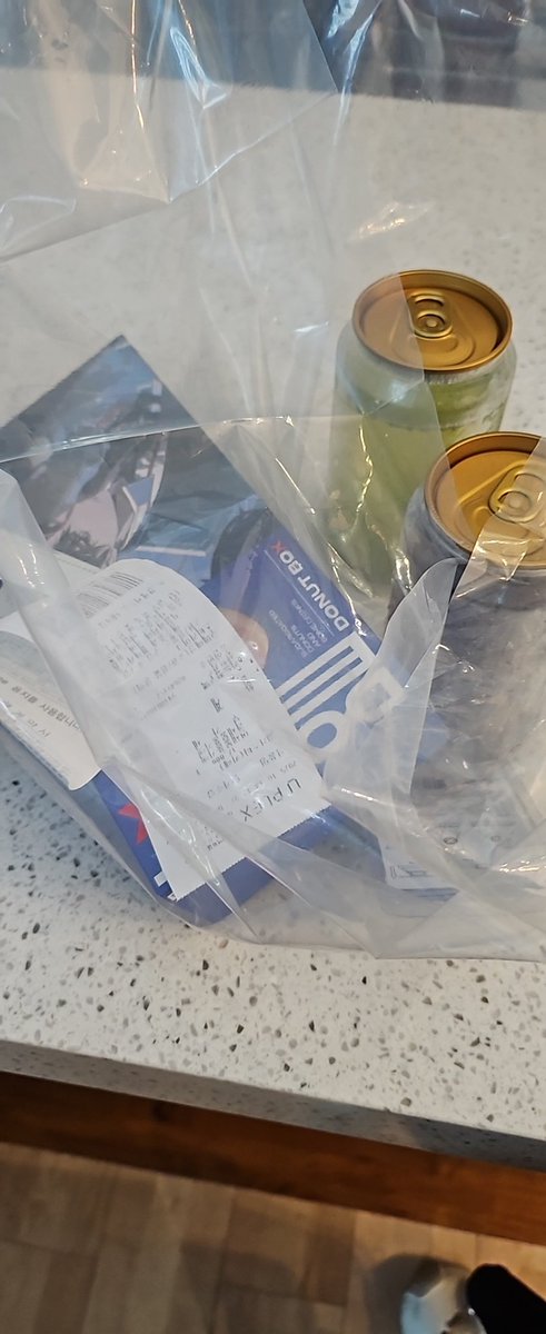 #괴담출근 #일러스타카페 
괴출팝업!