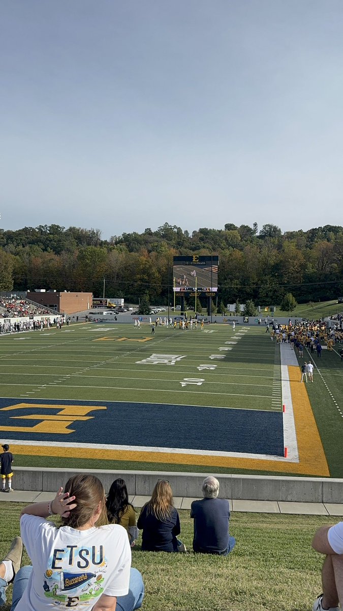 Thank you ETSU Softball for an amazing official visit! Enjoyed spending the day with the coaches, seeing the team play, and learning more about the program. 💙💛 #GoBucs <a href="/CoachmilliSB/">Cheryl Milligan</a>  <a href="/rwwagner/">Bill Wagner</a> <a href="/RickWagnerr/">RickWagner</a> <a href="/ETSUSoftball/">ETSU Softball</a>