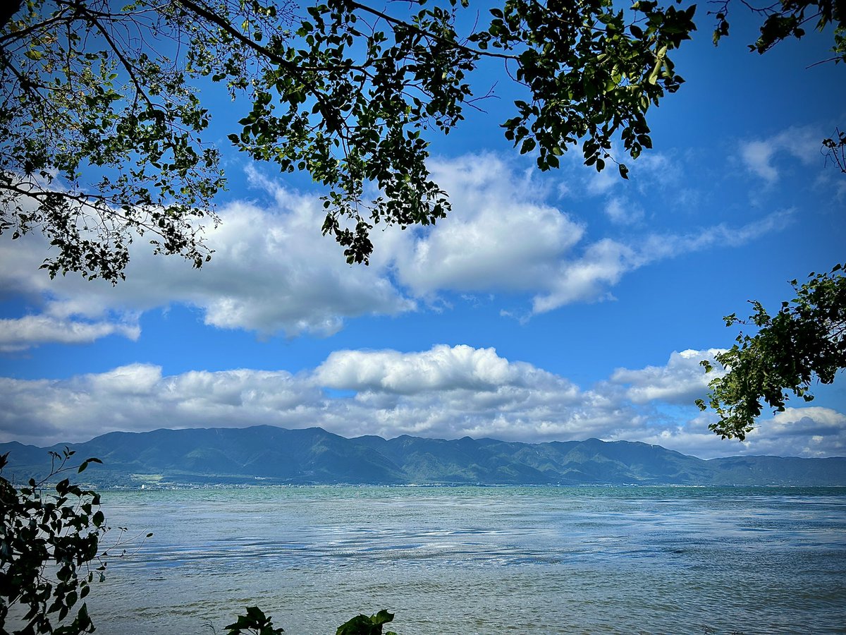 天候を鑑みて泊まりキャンプをデイに変更。やっぱり琵琶湖はええですわ。