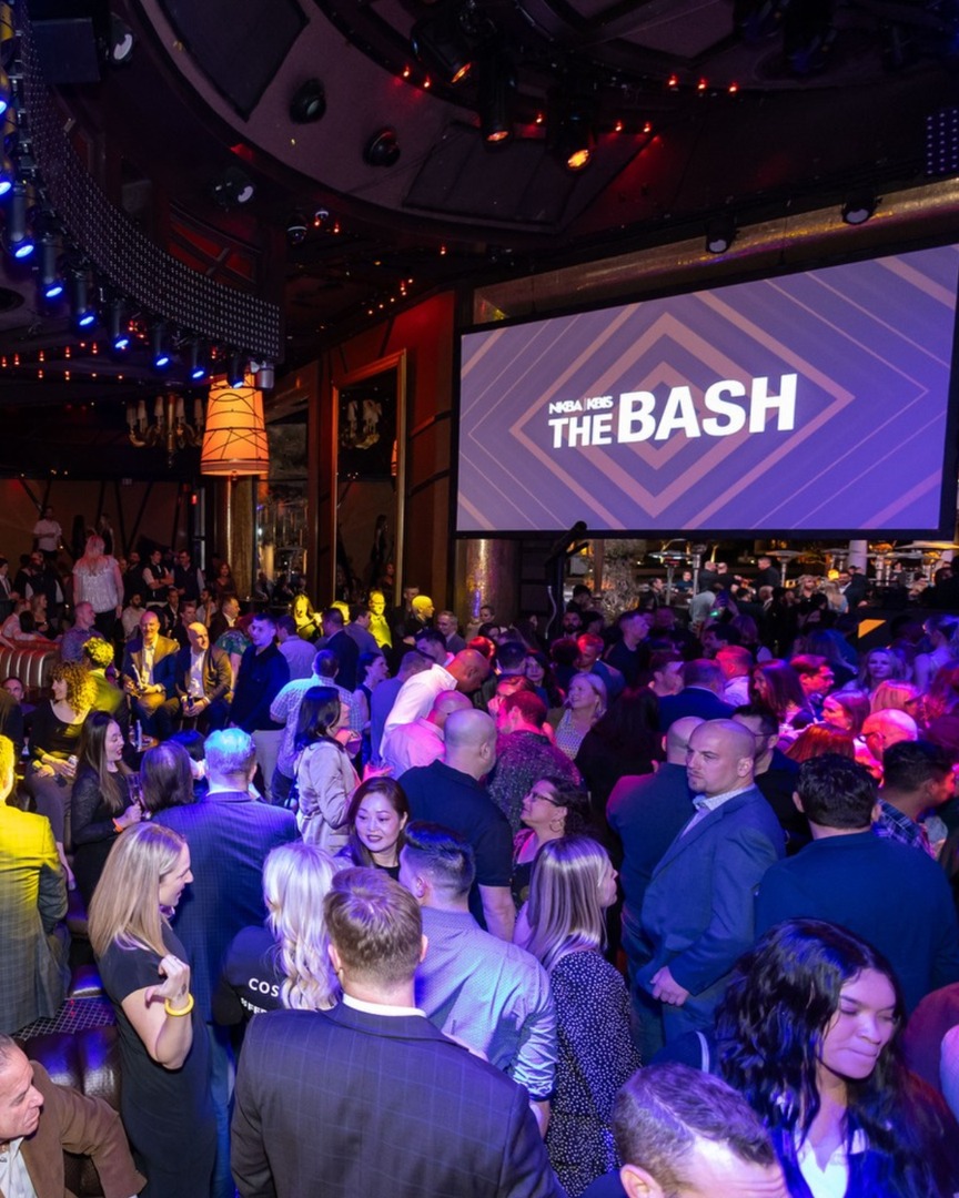 KBIS's tweet image. This is where the industry connects, celebrates, and lets loose.
It’s not just what you’ll see - it’s who you’ll meet and what you’ll take away.
🔗 Explore all the can’t-miss special events at #KBIS2026 kbis.com/show/special-e…