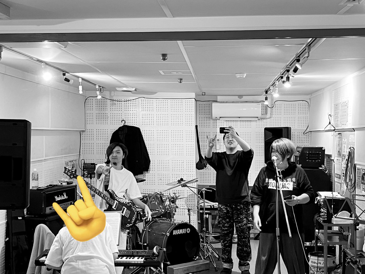 JOLLYABAND2025's tweet photo. JOLLY.A/BAND、始動しております🤘⚡️
10/25(土)、XENONで待ってます！！

イベントの詳細を後ほど改めて発信致しますので、よろしくお願い致します🙏

#JOLLYABAND
#札幌XENON
#ライブ https://t.co/BVWxJrm0nW