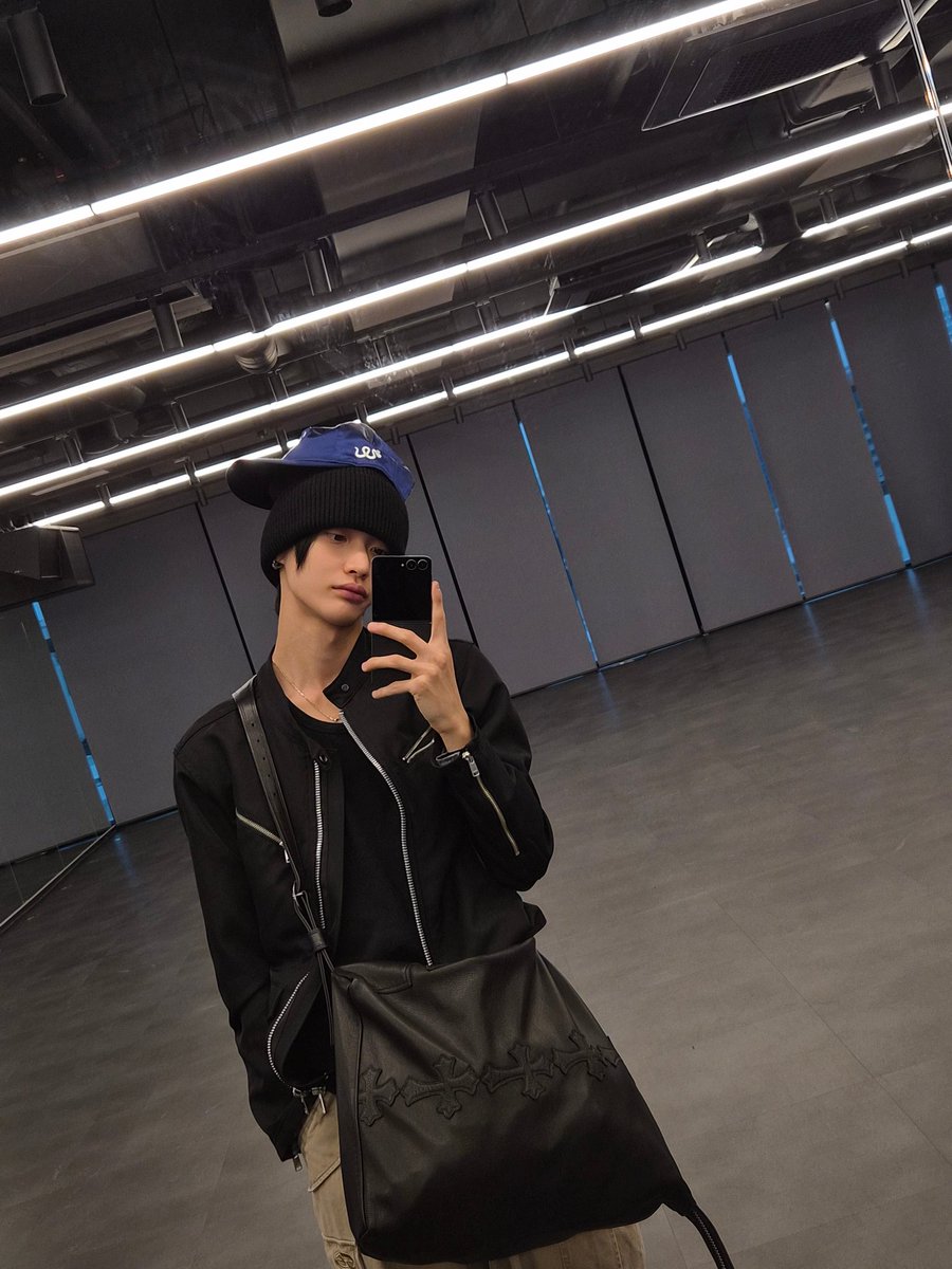 riize archive tweet media