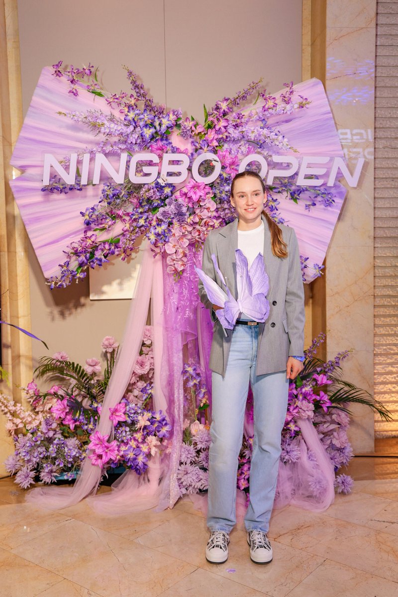 wtaningboopen's tweet photo. Last night was a metamorphosis π¦β¨
From tennis stars to butterflies in full bloom, our players lit up the night at the Butterfly Awakening party.
@WTA
#NingboOpen #PlayerParty https://t.co/JMU5Tm3Nt4