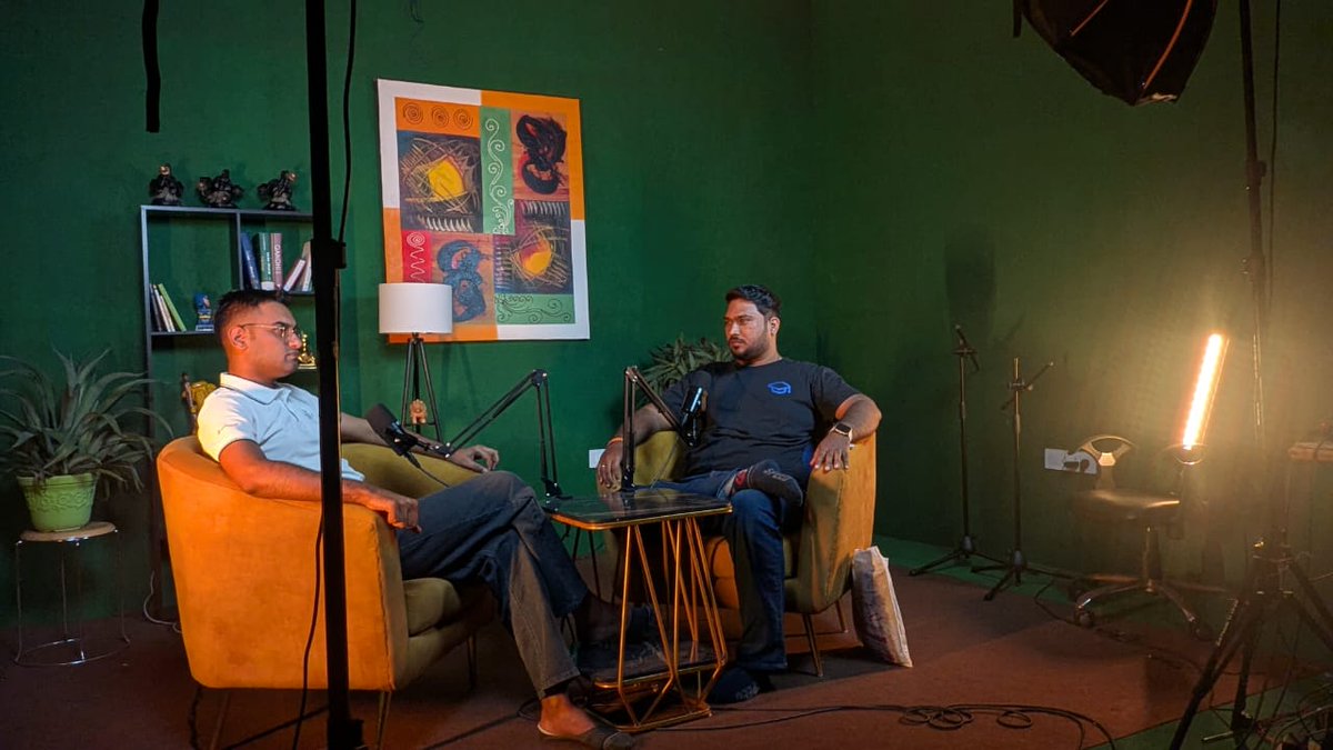 Yorvirendra_'s tweet image. Inviting all the startup founders who have built startup from 0 -&amp;gt; 1 in one frame , Because your story matters . 

#eptalk #podcast #story