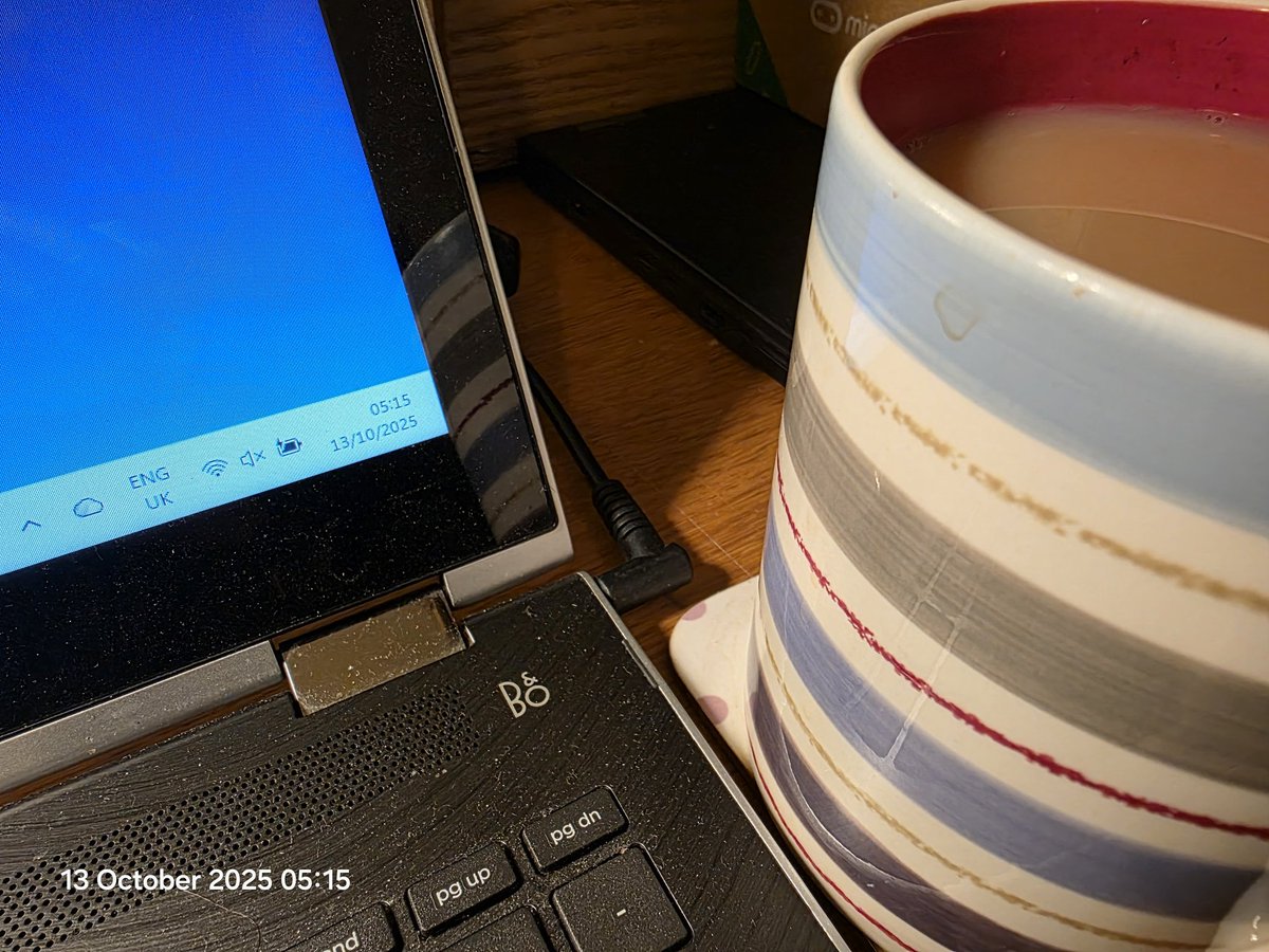 TsuiAllen's tweet image. Good #morningmugshot to all scrolling by the #teacher5oclockclub this Monday morning. Proud to be working for one of the top one hundred Primaries according to a ranking published over the weekend. Happy Monday!