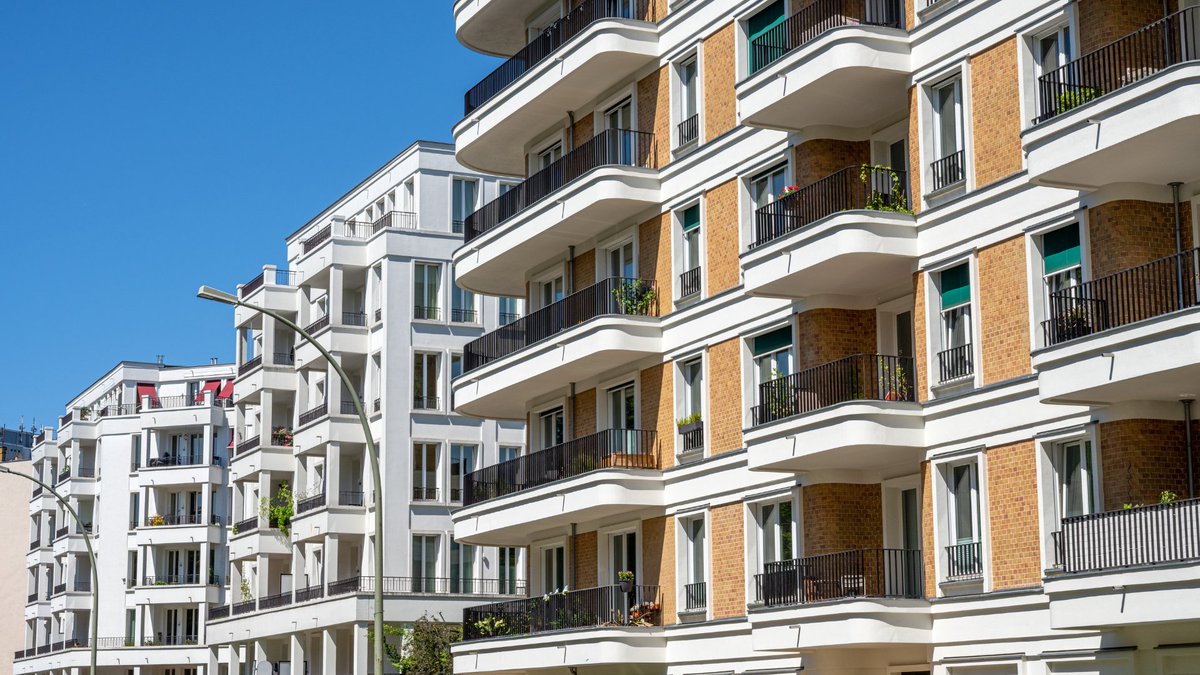 MHada To Generate 7L Homes In MMR In 5 Years

#MumbaiRealEstate #MHADA 

realtybuzz.in/mhada-to-build…
