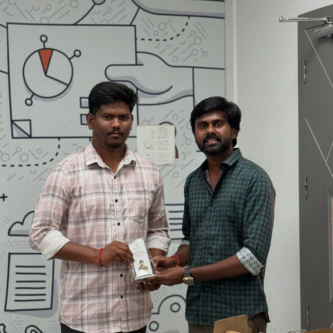 sparkouttech's tweet image. Honoring Our Champions! 🥳
From July to September, your creativity, teamwork, and dedication turned ideas into impact. Thank you for driving our success — let’s keep winning together! 💪 #teamwork #innovation #sparkout #starperformers