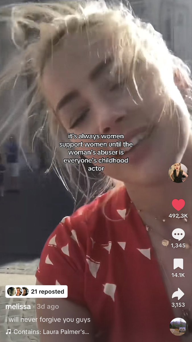 erikamafiXOXO's tweet image. another one thank you