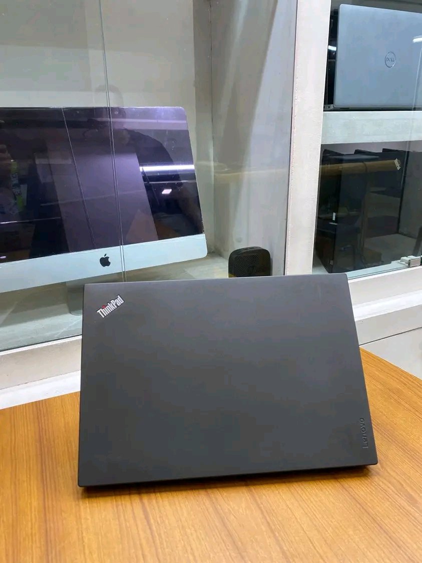 RayTrac_IT's tweet photo. Good morning friends
Come get yourself a lenovo thinkpad T460 at affordable prices here at RayTrac Business Enterprise
Intel Core i5, 8GB RAM, 256GB SSD
Comes with a free wireless mouse https://t.co/bwp1Of7fOd