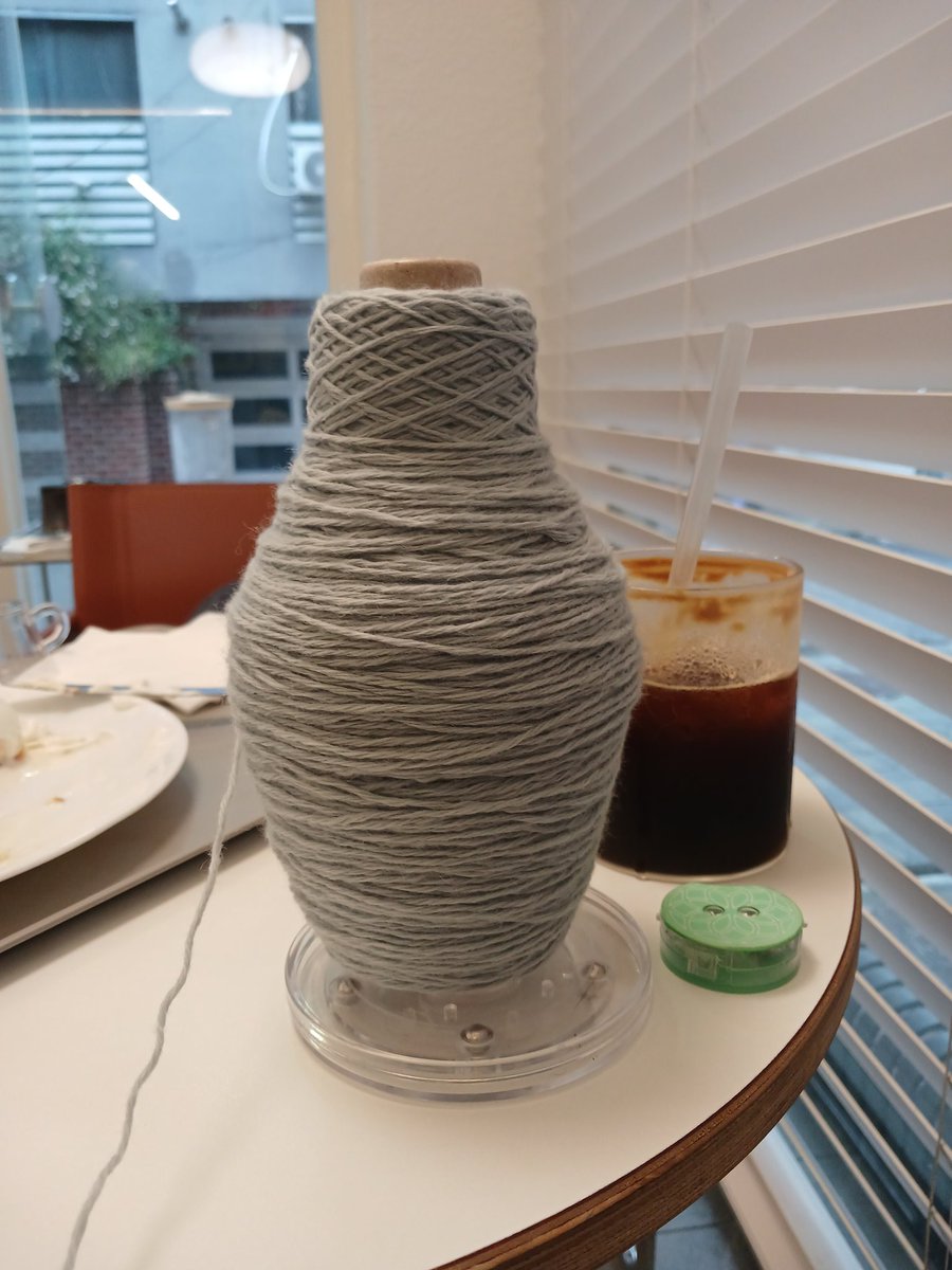 저 이거 알아요 고려청자죠?!?!?