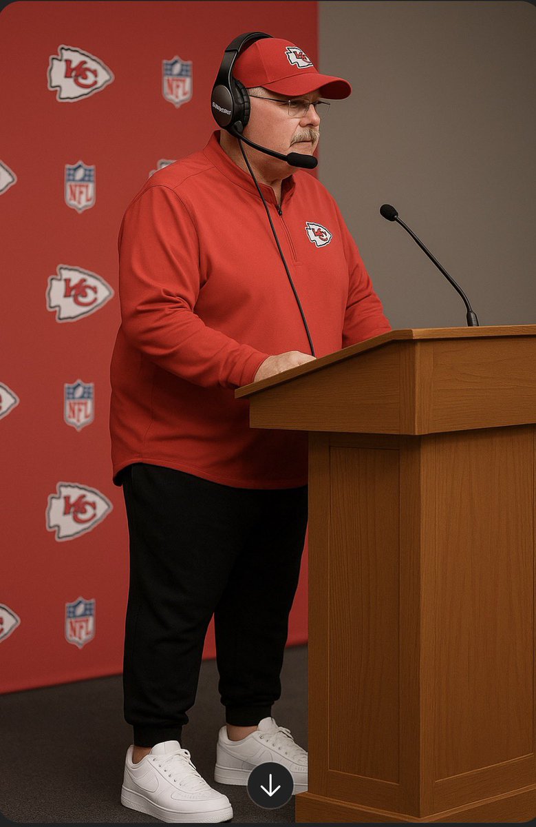 noahlockhart6's tweet photo. @BarstoolBigCat AI cracks me up #GoChiefs #RedKingdom https://t.co/1XmH5udtgc
