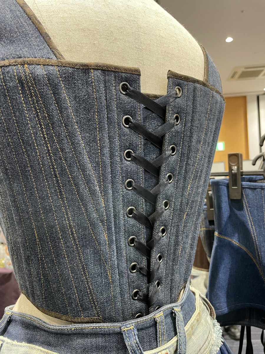 シエロ tweet media