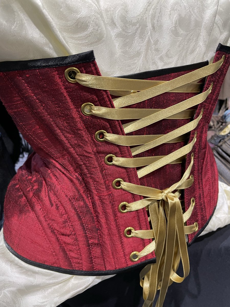 シエロ tweet media