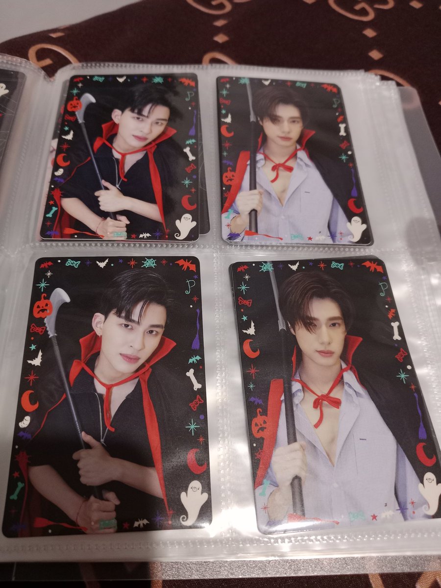 มาเล่นเกมแจกการ์ดกันค่ะ
ของด้อมของท่านปอนด์กับเหมียวพุนะค่ะ
บนค่ะถ้าวันนี้ปอนด์ภูวรินทร์จุ่มแก้มรึจุ๊บกัน
กอดกันก็ได้ สุ่มแจกการ์ดคนละ1ใบจำนวน2คน เลือกเมนได้ค่ะ กติกา กดรี
กดฟลอ กดหัวใจ พร้อมแล้วเริ่มเลย
#ปอนด์ภูวินทร์ #GMMTVFANIVALxPondPhuwin
#PondPhuwinFancon