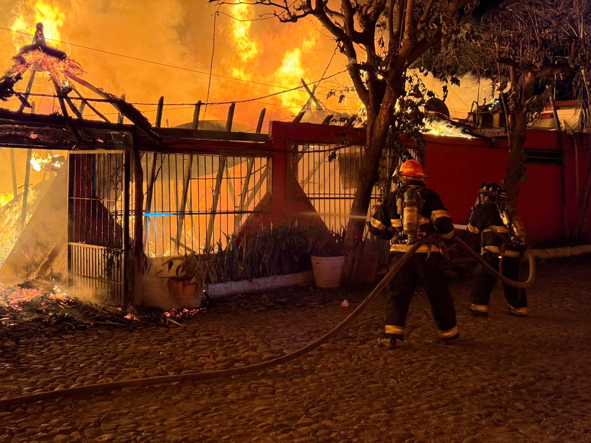 Protección Civil Estatal Colima tweet media