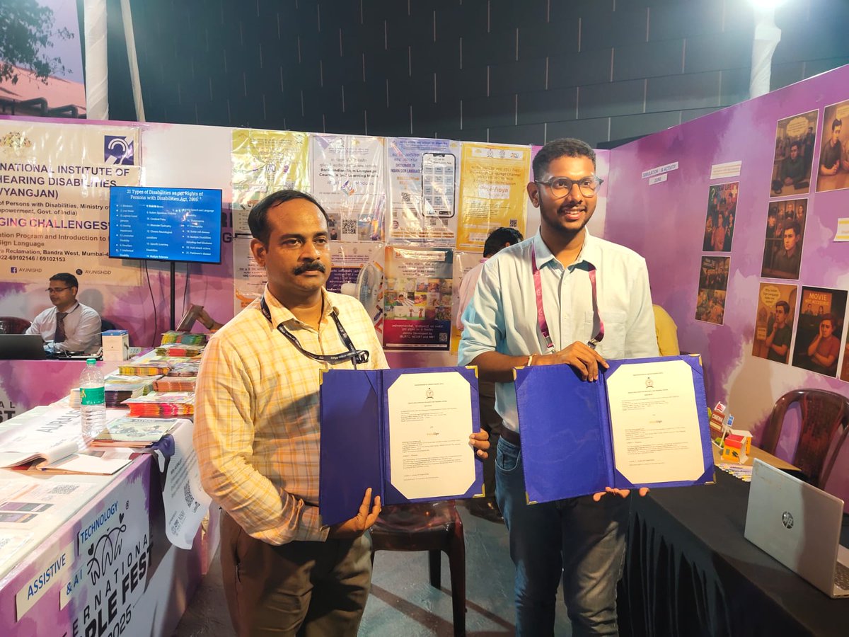 islrtc's tweet image. 🤝 ISLRTC, New Delhi (under DEPwD, MSJE), signed an MoU with IncluSign Innovations LLP on 9 Oct 2025 during the International Purple Fest, Goa.
The collaboration aims to promote ISL literacy, accessibility & empowerment for the Deaf community. 💙
#ISLRTC #PurpleFest #Inclusion