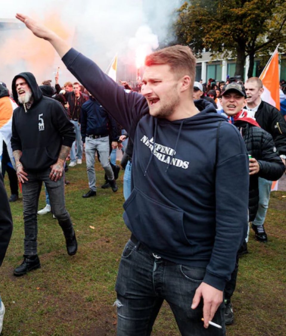 Edward Elisabeth tweet media