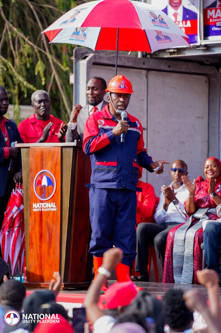 NupQuin's tweet image. Uganda grows enough to feed her children — what’s missing is honest leadership. Bobi Wine and the NUP government will turn that into reality. 

BOBI WINE | #ProtestVote2026
#kampalayetaagaengineer