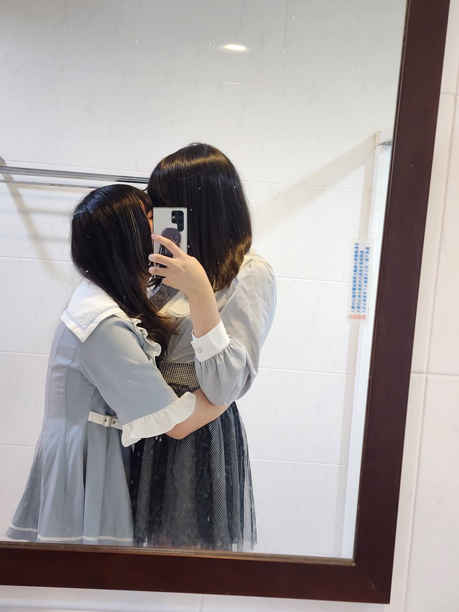 Bu_ouo's tweet photo. 笨小孩說我穿這套很可愛 https://t.co/mWN1E2ihSb