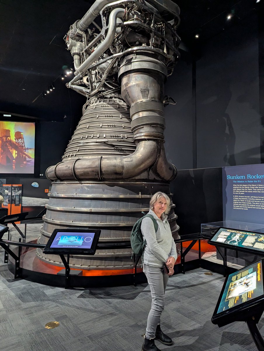 Zoe was only telling me yesterday how much she was fascinated by the Saturn V rocket engine last week...🤔😂