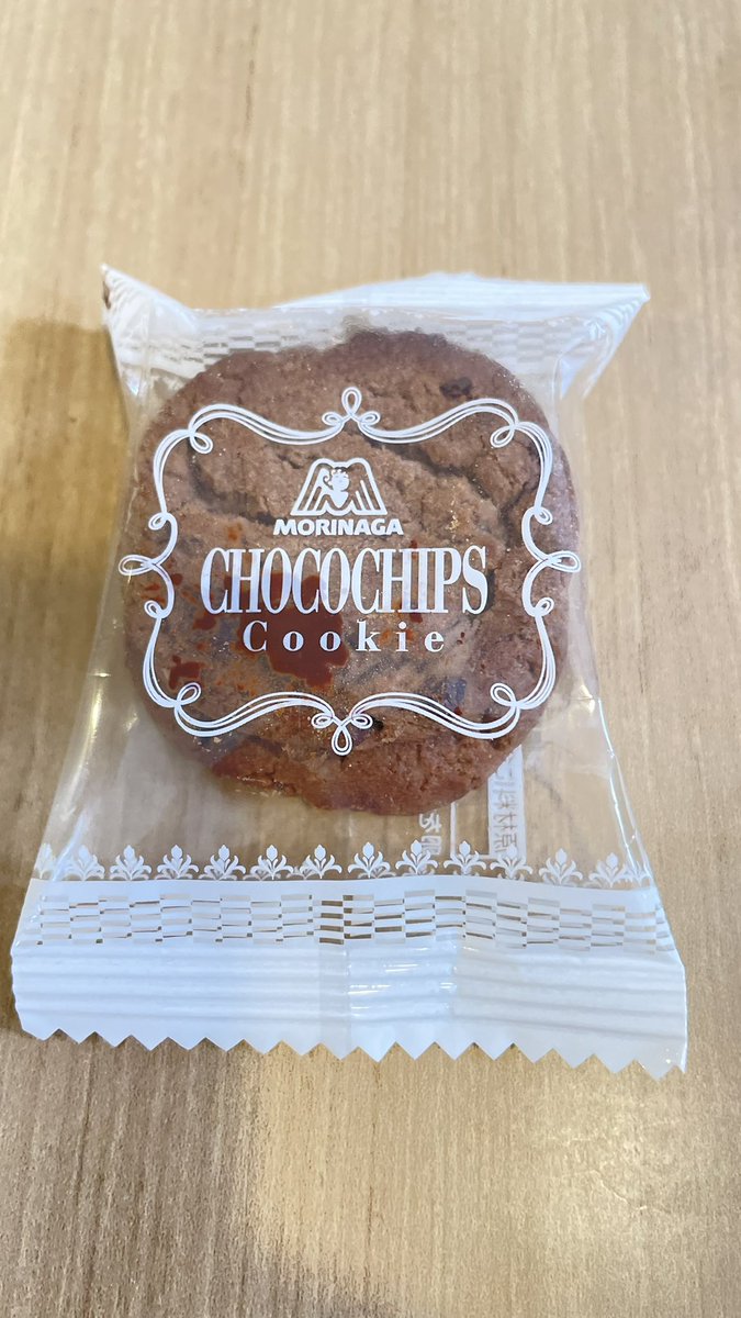 ad8111bbc's tweet image. こんにちは😄
体育の日ですね🥎
入院生活4日目🏥
次第に飽きてまいりました🥱
て