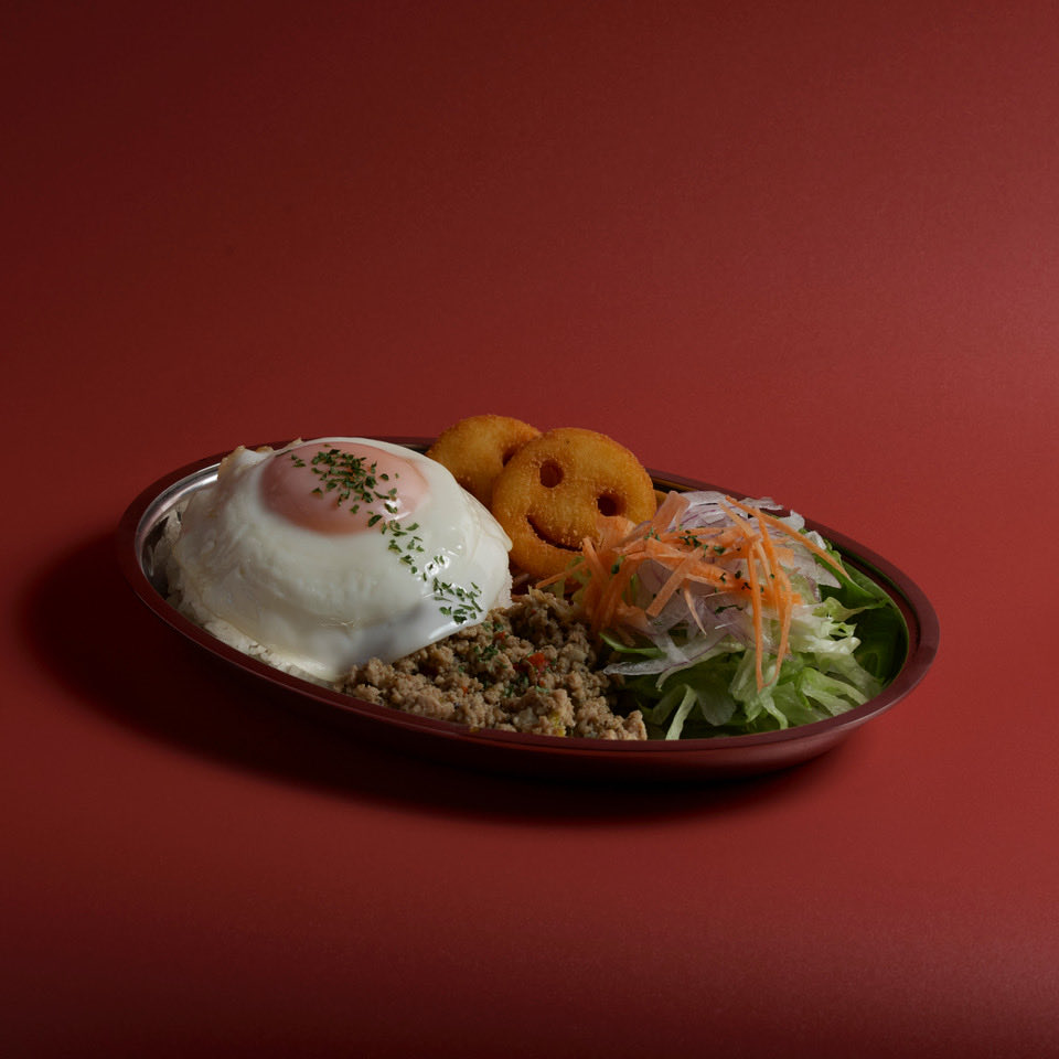 cafe_earl's tweet photo. ランチ 890円〜
この辺りとんでもなくお安いお店ばかりでこれでもめっちゃ高いんです🍱
名古屋1可愛いお店でランチいかがですか？
11:00から営業してるのでふらーっとお待ちしてます！！
名駅 / EARL￼ https://t.co/oIYWRMYU0Q
