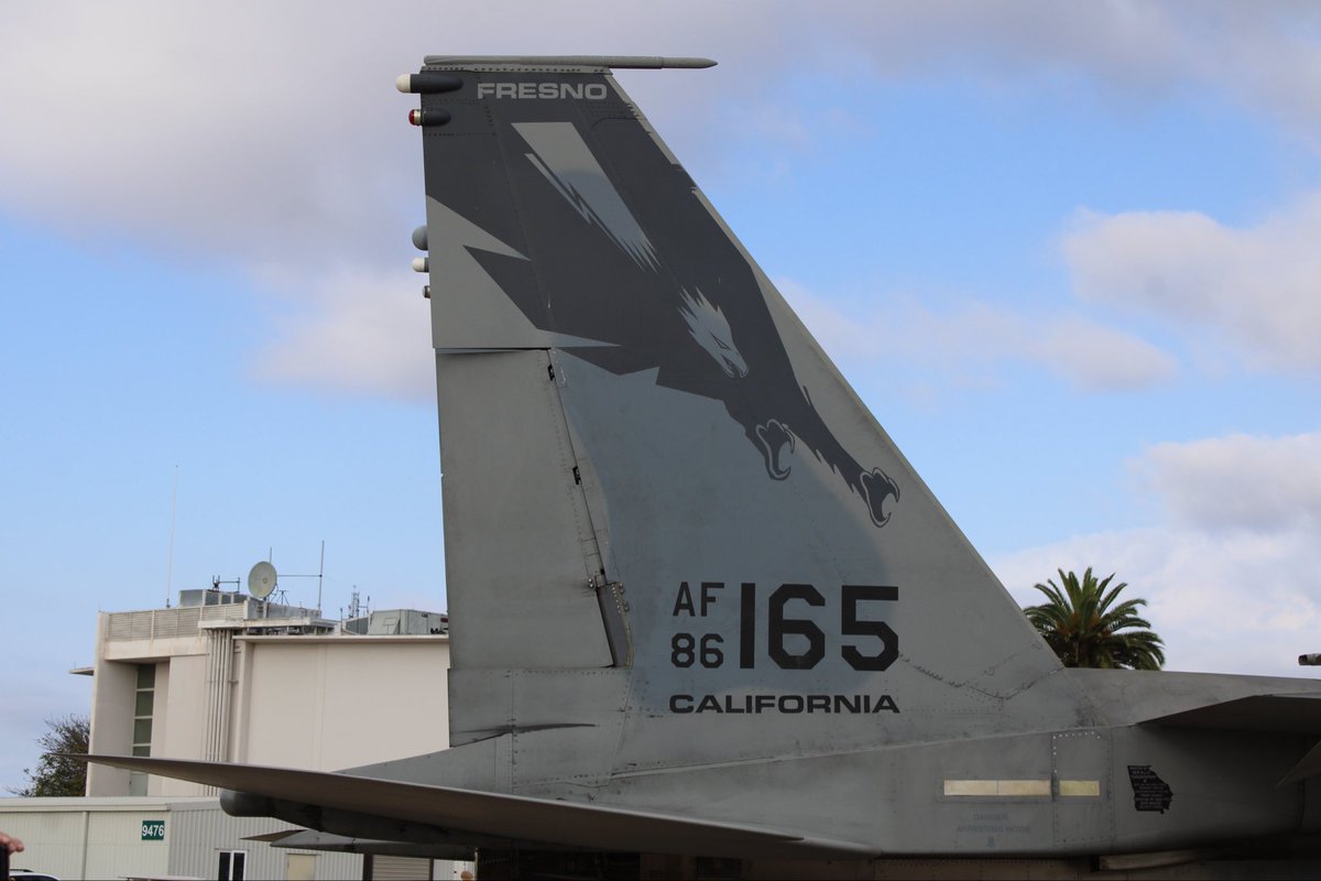 hiddenvalley941's tweet photo. Fresno F-15C 🦅 86-0165 https://t.co/JuuUOV8ItO