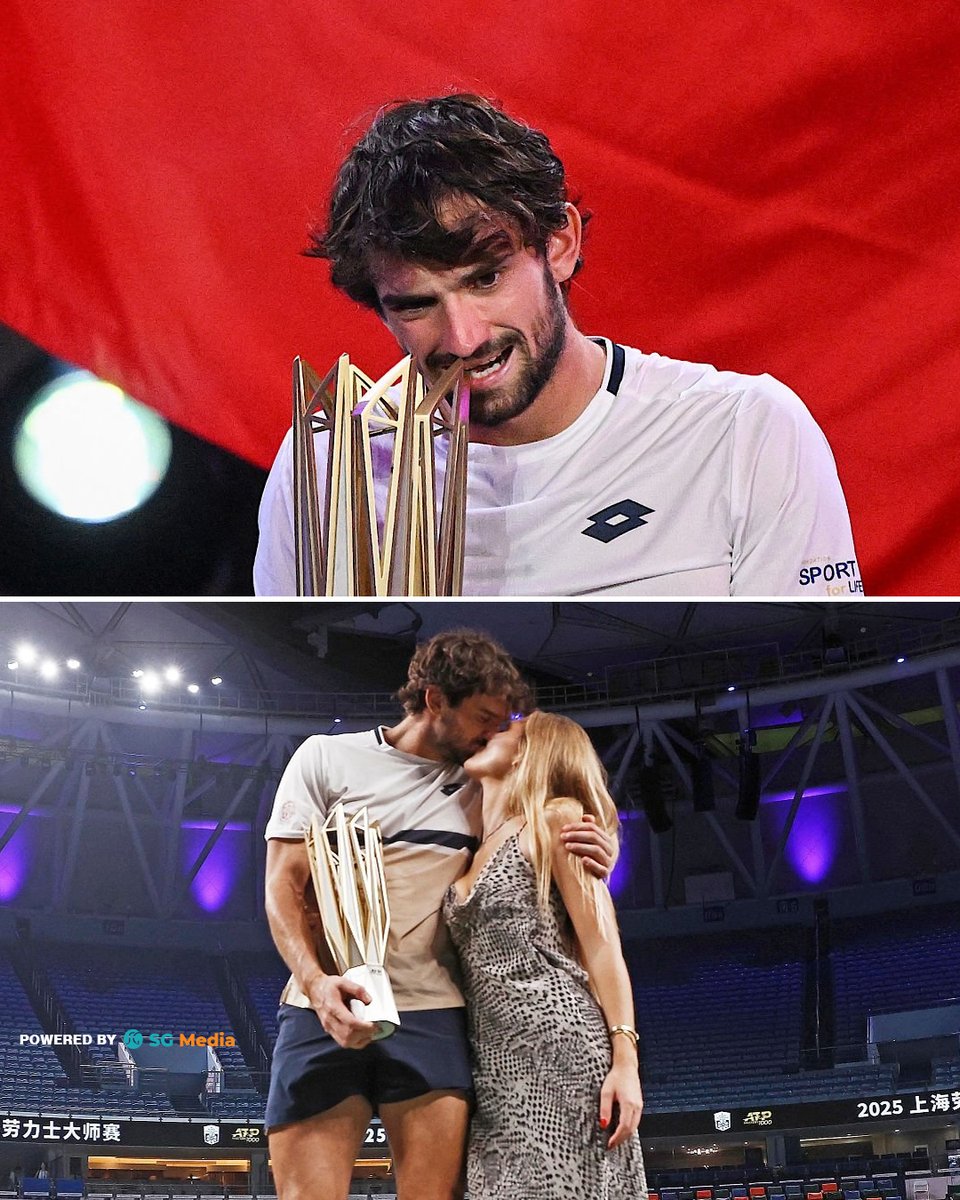 oneturf_news's tweet image. Valentin Vacherot beats Arthur Rinderknech to win Shanghai Masters title. 🏆

📸: X

#oneturfnews #shanghaimasters #champion #valentinvacherot #tennis