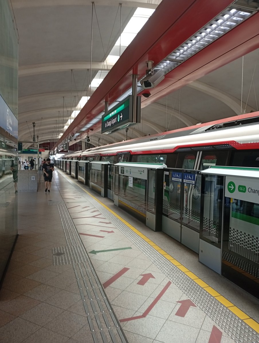 kikobar's tweet photo. Loving public transport! It's not just a convenient way to get around, but also a powerful step towards sustainability. Reduce your carbon footprint, save on gas, and enjoy stress-free travel. Let's ride together for a greener future! 🌱💚 #PublicTransport #Sustainability https://t.co/l9qn62pYFx