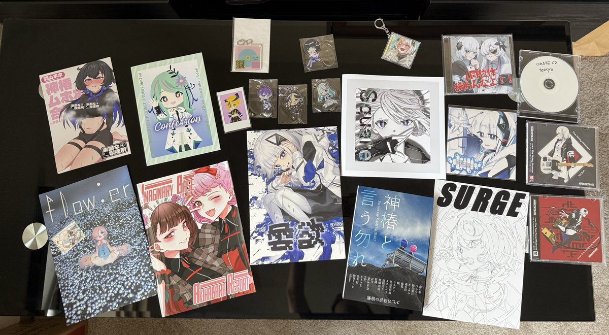 Modifier_mass's tweet image. #Observer_Effect3
OE3で購入した作品達！
どれも素敵なもので大切な宝物です！
とても楽しかったです！ありがとうございました！